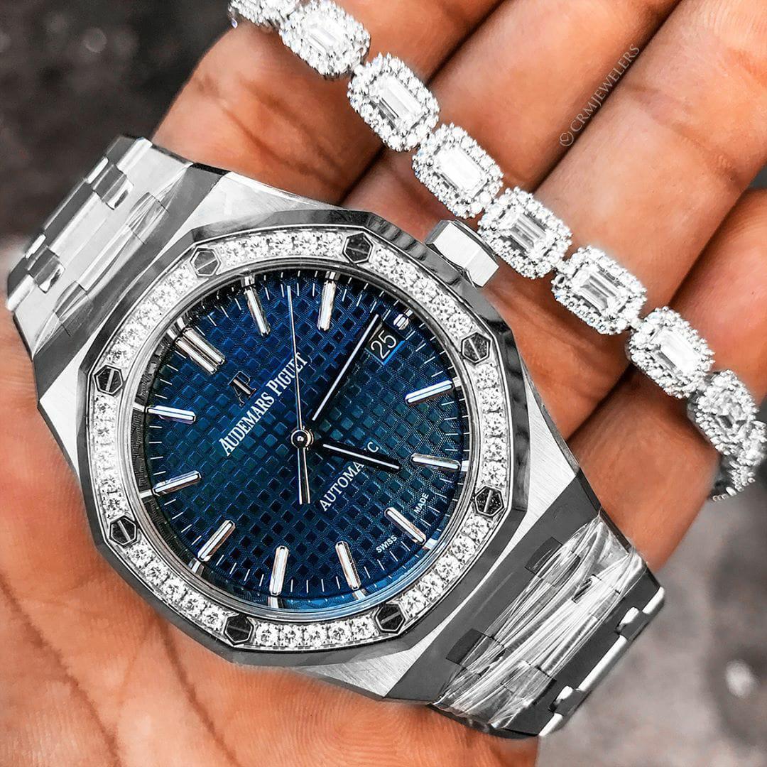 AUDEMARS PIGUET ROYAL OAK ICED BEZEL Super Clone Watches