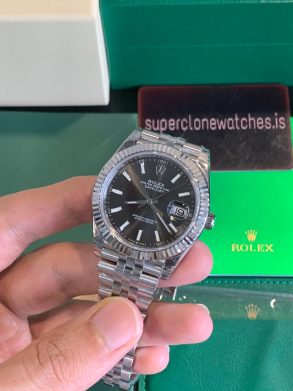 Rolex Oyster Perpetual Datejust 41mm Rhodium/grey dial super clone