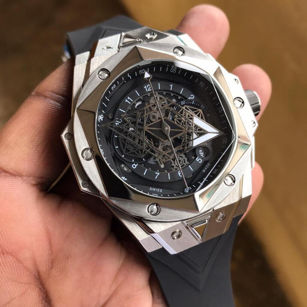 Hublot Big Bang unico Sang Bleu Titanium