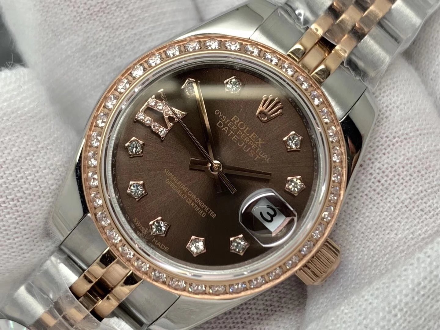 Fake Rolex Datejust 28mm Ladies m279178-0015 Silver Dial Gold-tone