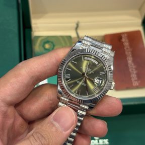 Swiss 1:1 Replica Rolex Day-Date 40 White Gold Olive Green Dial Ref.228239