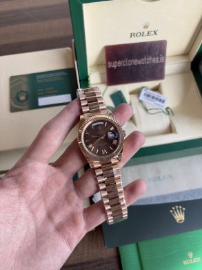 Rolex Day-Date Rose Gold Chocolate Dial 40 mm Clone