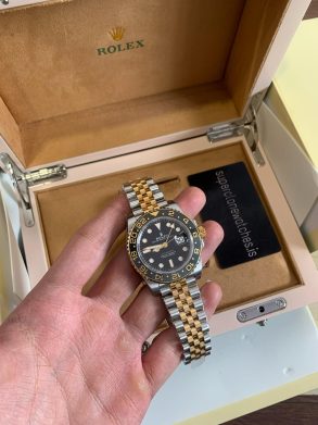 Rolex GMT Master II Two-Tone Jubilee Yellow Gold 126713GRNR 2023 Replica