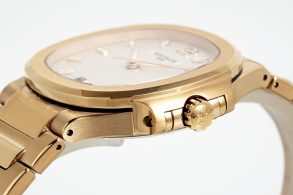 Women Nautilus Patek Philippe Watch Replica Rose Gold 7118