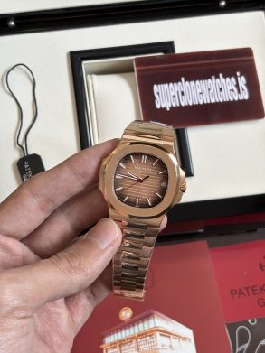 Patek Philippe Nautilus 5711 Rose Gold Chocolate