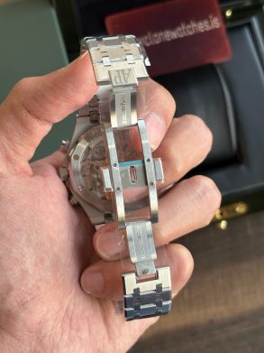 AP Royal Oak Ref26240 Silver/White Dial Chronograph 4401 Movement Super Clone